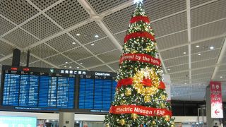 ラウンジで過ごす静かな時間