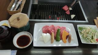 白老牛のお店です