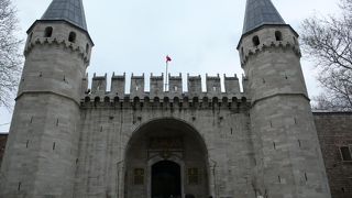 思った程宮殿じゃない