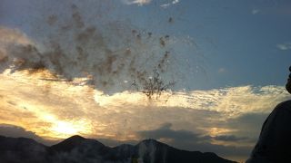 世界一のエンタテイメント！花火とサウンドと火薬の香り