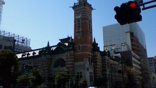 立派なホールは市民利用可能な会館