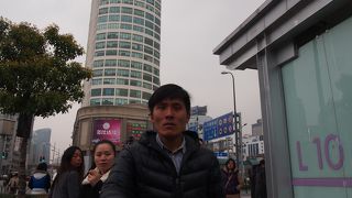 上海　豫園（ユユアンガーデン）地下鉄７番出口　傷害事件　非常に危険