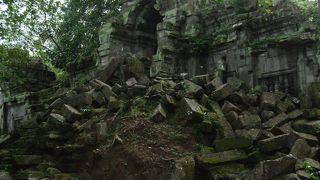 なんだかとっても幻想的な場所でした