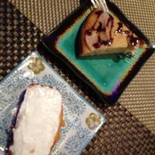 ヨーグルトケーキと洋ナシケーキ