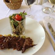 劇場横のレストランはおすすめしません