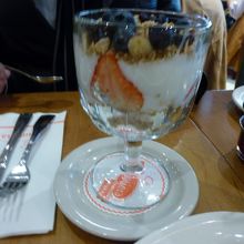 ブルベリーヨーグルト