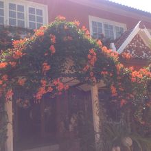 一軒家のレストラン。