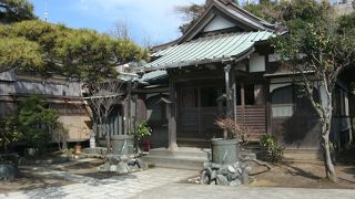 腰越駅に一番近し