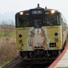 そんなのんびりとした駅にやってきた。