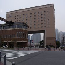 ナビオス（ワールドポーターズ）側はここから。