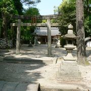 月神信仰伝説、宝生座発祥の地伝説など興味深い神社、月読神社（つきよみじんじゃ）