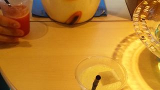 新鮮なジュースのお店