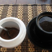 コーヒーと砂糖