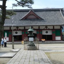 子安観音寺の本堂