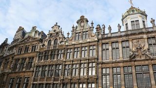 グランプラス世界一の広場に魅了される