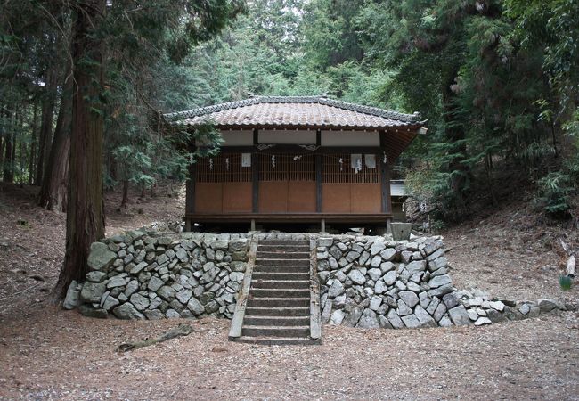 白山神社