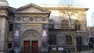 ミュージアムショップにはおしゃれな雑貨も