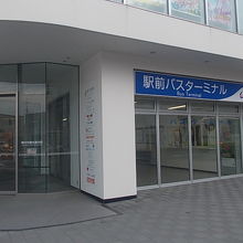 ＪＲ稚内駅構内の宗谷バスターミナル