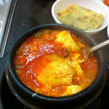 純豆腐チゲ（リフトアップ）