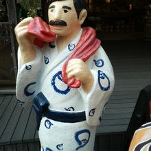 そばの温泉に行きたくなるような湯上りの先生です。