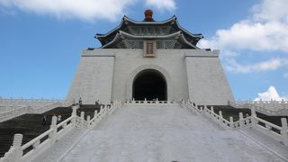 蒋介石の軌跡をたどって