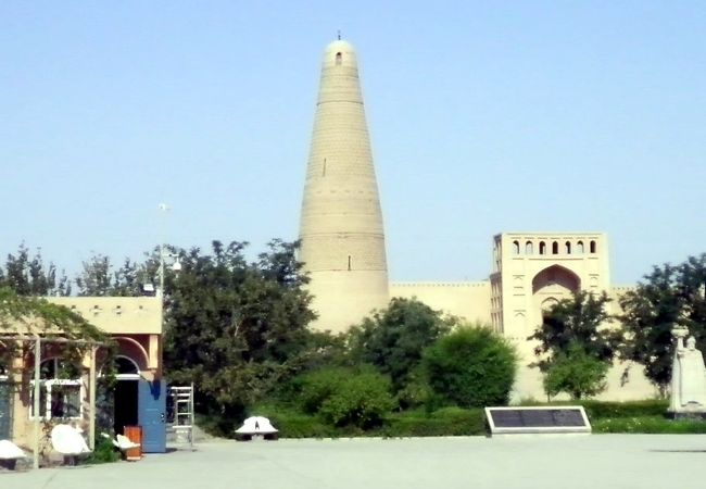 親孝行な息子が建てた蘇公塔（イスラム寺院）