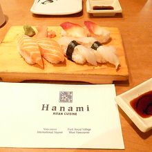 バンクーバーで食べられなかったお寿司、空港でリベンジ