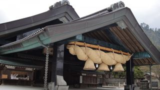 大遷宮を目前に控え、盛り上がっています。