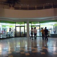 繁華街のスーパーまで遠いので、コンビニがあるのは重要でした。