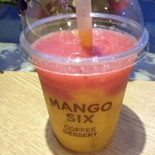 マンゴー＆ストロベリー