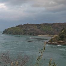 渦を巻いている