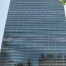 このビル見たらニュースで見たことを思い出します