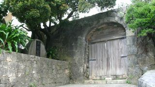 航海安全の守護神を祀っていた