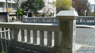 伝説の一条戻橋