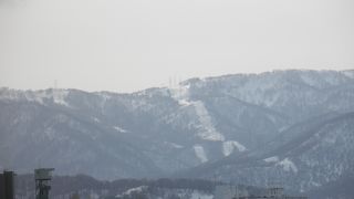 札幌の西側にそびえる手稲山