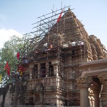 一部修復中でした。