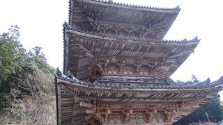 山の上からの景色は絶品なのですが。。。