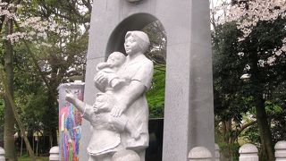 東京大空襲の慰霊碑