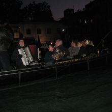 大きな広い場所で横ならび・・・羨ましい・・