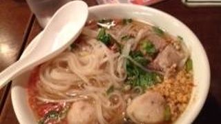 タイの屋台を彷彿とさせるレストラン