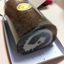 ジャンドゥーヤロールケーキがおいしい By Yst カファレル 東京駅グランスタ店のクチコミ フォートラベル ジャンドゥーヤロールケーキがおいしい By Yst カファレル 東京駅グランスタ店のクチコミ フォートラベル