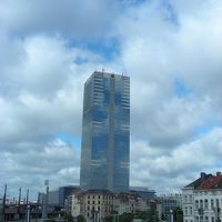 大きな交差点にたつホテルなので、眺望は良いお部屋がある