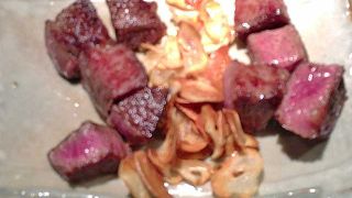 気軽に鉄板焼きを頂けるカジュアルな店