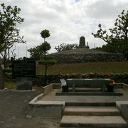 戦後、初めて建てられた慰霊碑