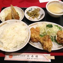 奈良の上海楼 （シヤンハイロウ）の鶏から揚げ定食