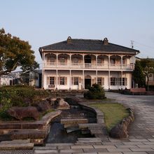 旧三菱第二ドックハウス 