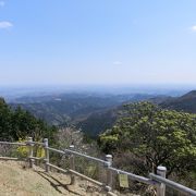 山頂からの景色は絶景。