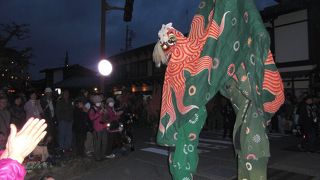 静かな祭り