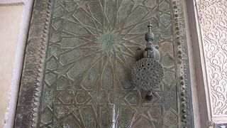 散策が楽しい迷路の街