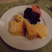 スイーツは味が濃く甘いです。